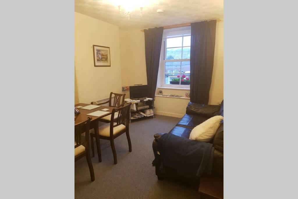 Porthmadog Harbour Town - High Street Apartment. Exterior foto