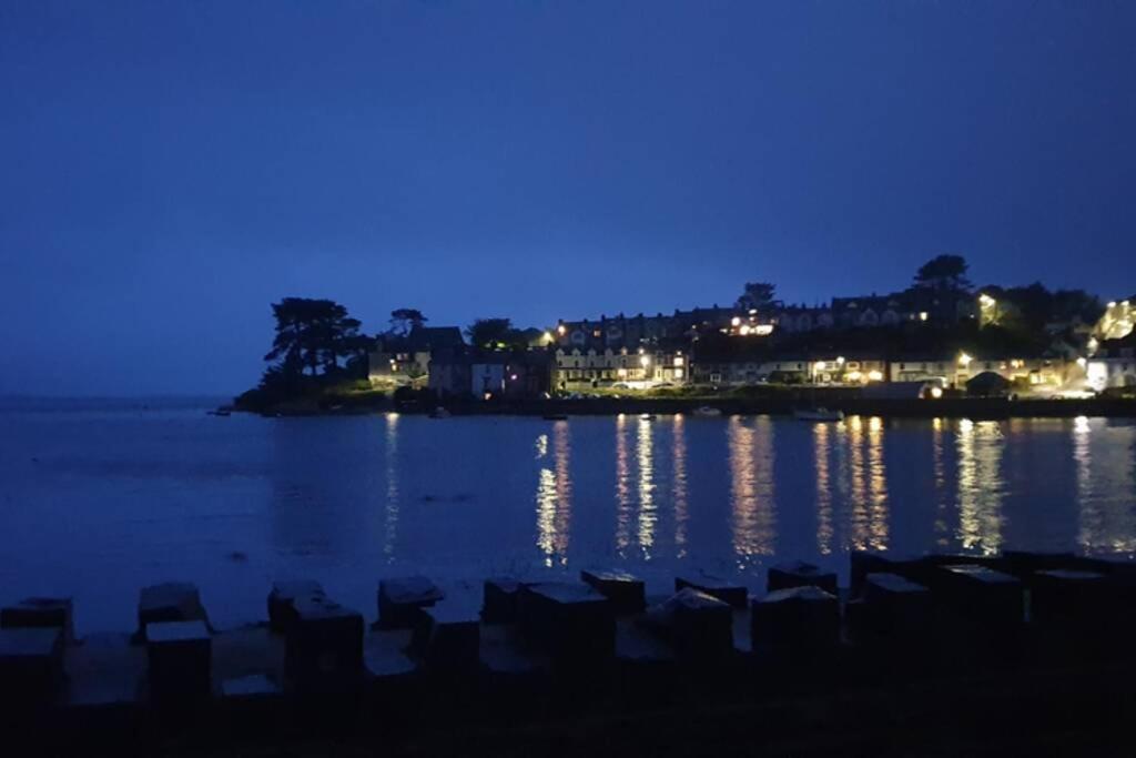 Porthmadog Harbour Town - High Street Apartment. Exterior foto